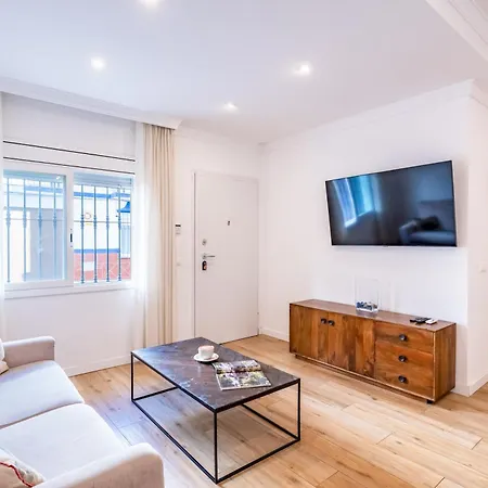 Apartament Madeira *